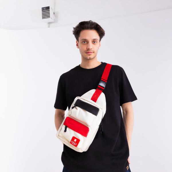 "Pablo" Off white/Red Sling Bag