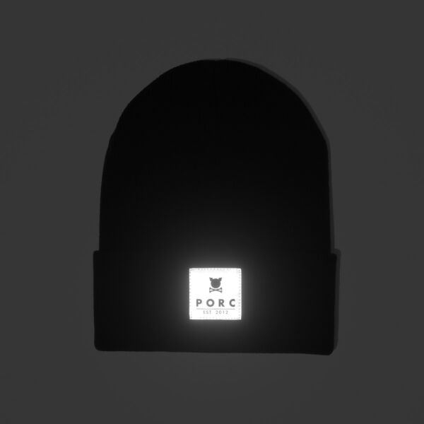 "Reflective Label" Black Beanie