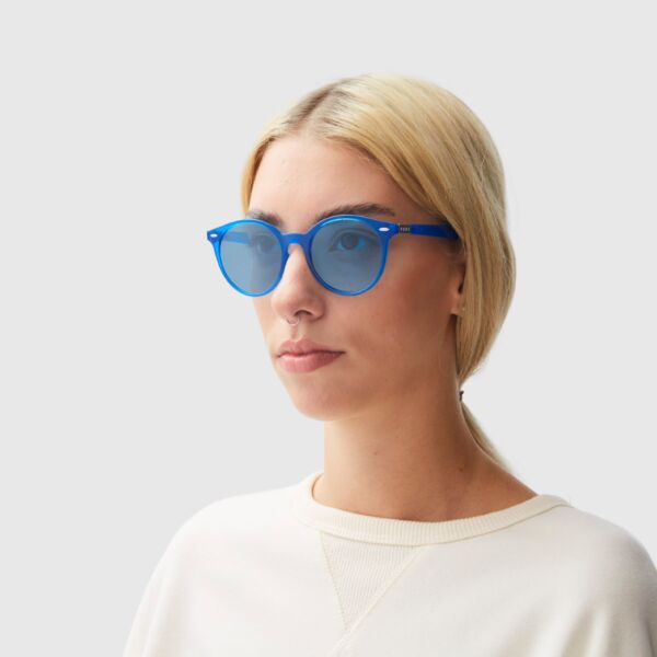 "Day Off" Blue Polarized Sunglasses