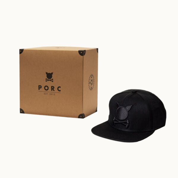 "Logo" Premium Snapback All Black