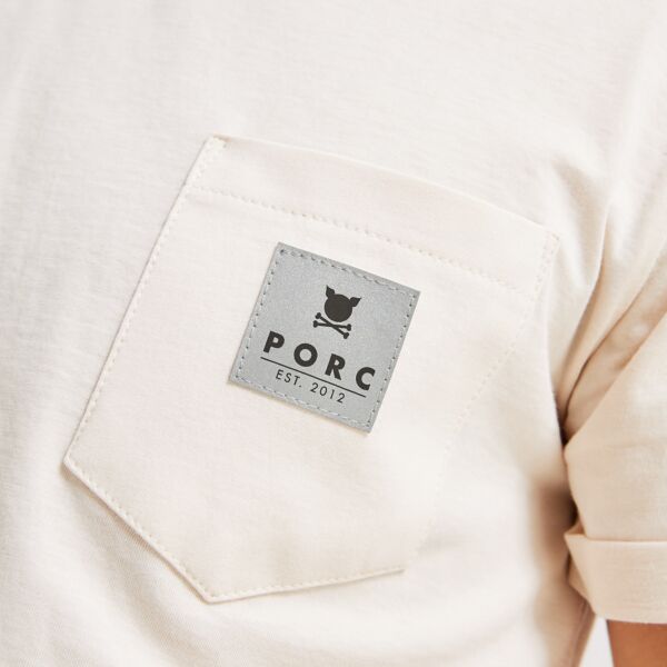 "Reflective Label" Off White T-Shirt