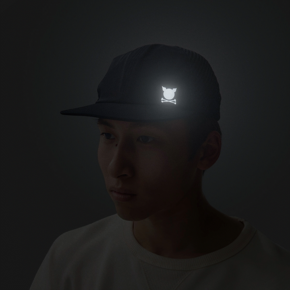 "Blast" Cap